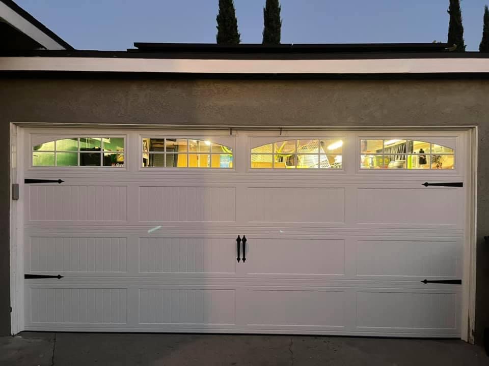 Long Panel Carriage House with Windows