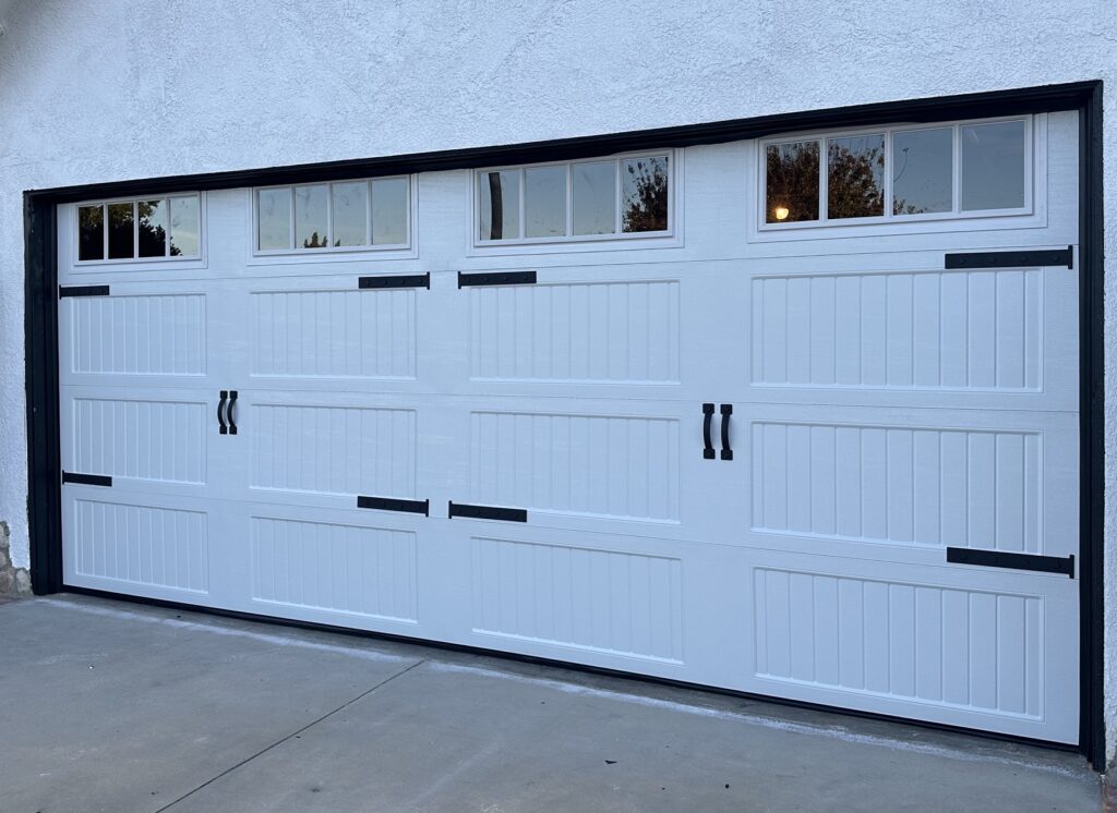 Long Panel Carriage House with Windows