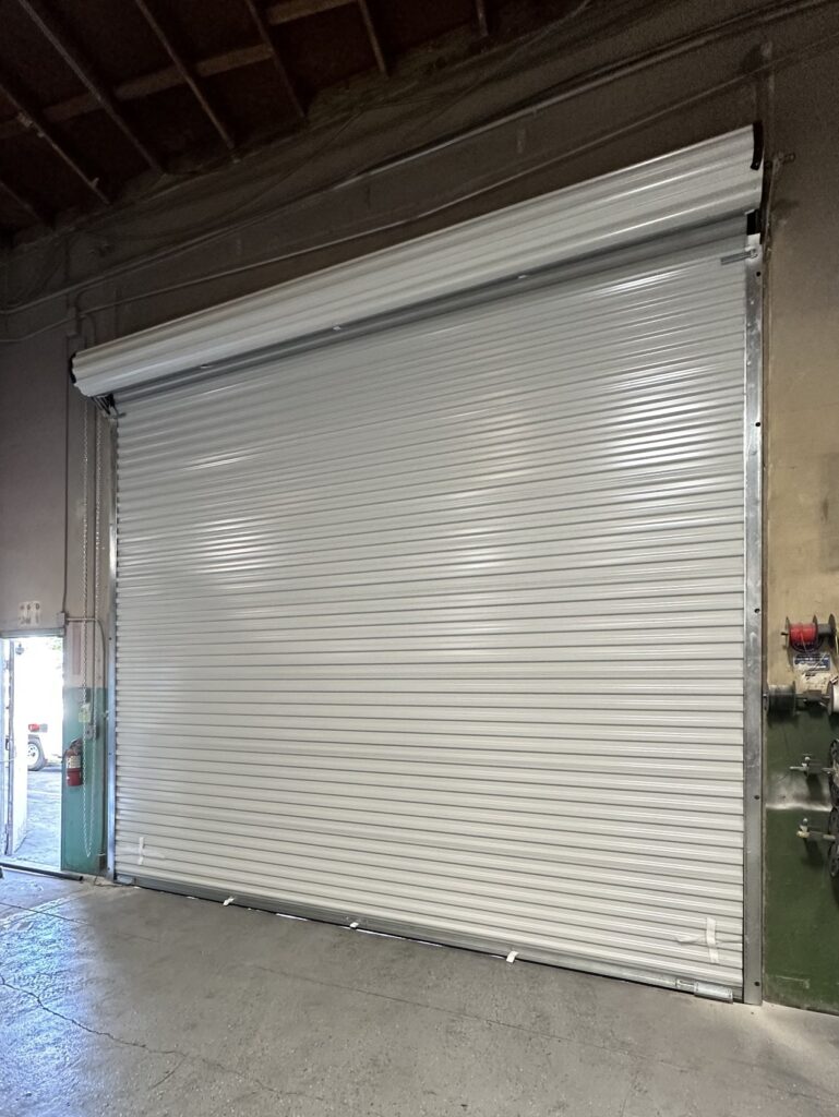 26 Gauge Medium Duty Sheet Metal Commercial Door